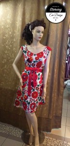 Starving estélyi ruha