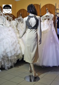 Starving estélyi ruha